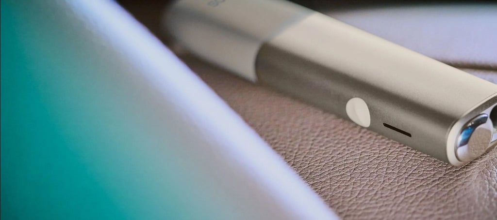 IQOS ILUMA ONE w kolorze Azure Blue
