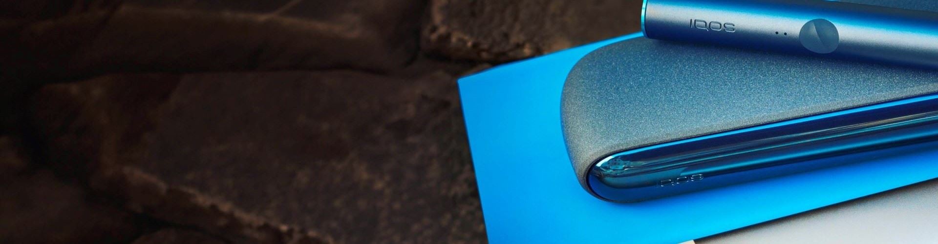 IQOS ILUMA w kolorze Azure Blue